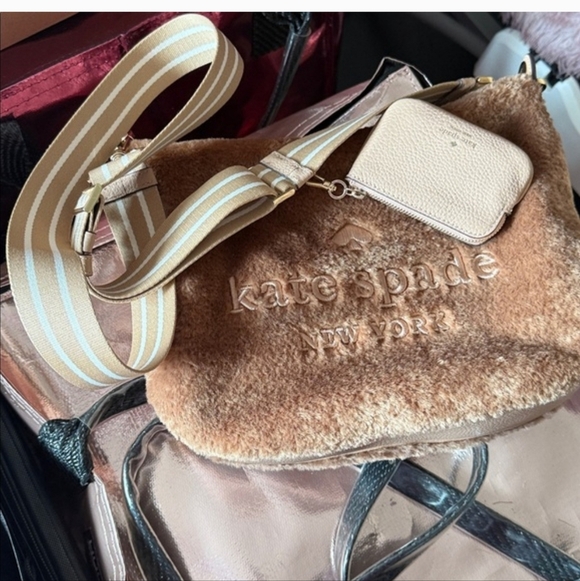Like new Kate Spade New York Rosie Faux Fur Medium Crossbody Regular price$429 - Picture 6 of 7